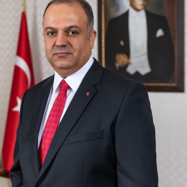 SANKO ÜNİVERSİTESİ HASTANESİ GENEL MÜDÜRÜ DR. KİLECİ: “BÜYÜK ATAMIZ CUMHURİYET’LE SONSUZA DEK YAŞAMAYA DEVAM EDECEKTİR”