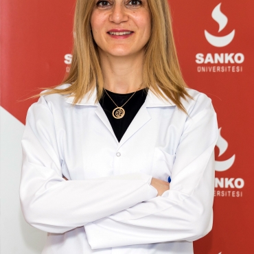 SANKO ÜNİVERSİTESİ DR. ÖĞR. ÜYESİ FATMA ELİF YILDIRIM: -“KIŞIN ANİ HAVA DEĞİŞİMİ KILCAL DAMAR ÇATLAMASINA YOL AÇIYOR”